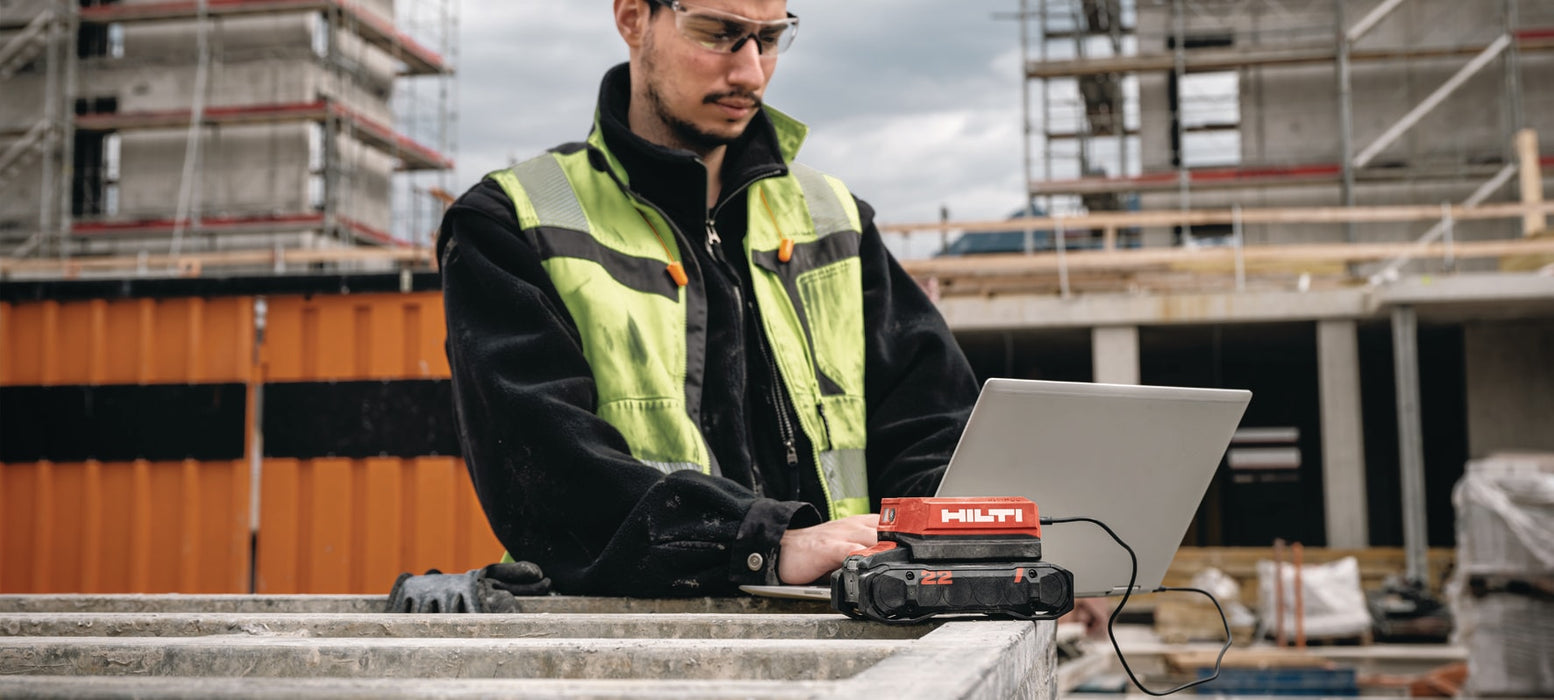 CU 4-22 USB-Ladeadapter