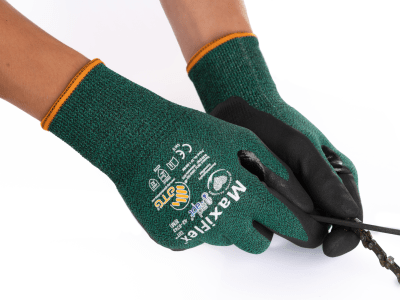 MaxiFlex® Cut™ with AD-APT® 42-8743