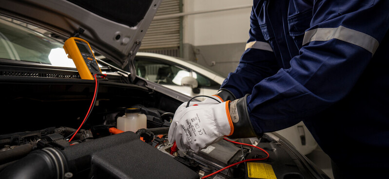 ActivArmr Ultraleichte elektrisch isolierende Handschuhe Klasse 00 - R0011BUL