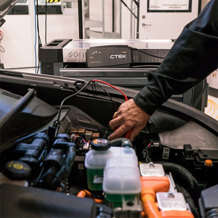 CTEK PRO25S Ladegerät 12V