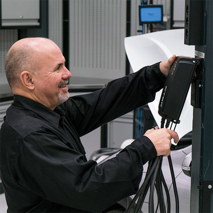 CTEK PRO 25SE Ladegerät 12V inkl. 6m Kabel und Wandhalter