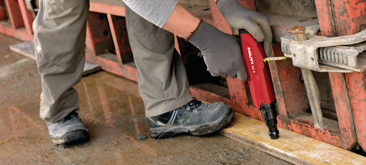 Bolzensetzgerät DX 2