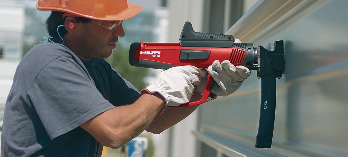 Bolzensetzgerät DX 76