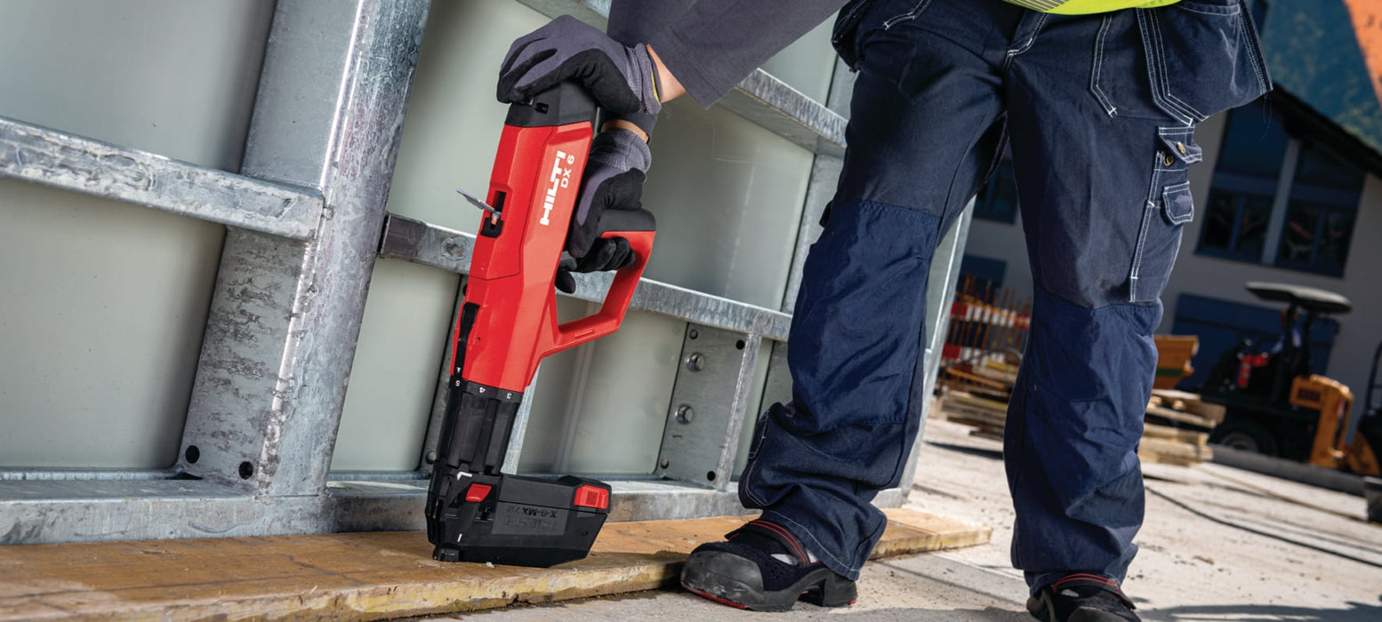 DX 6 MX pulverbetriebenes Gerät mit Magazin