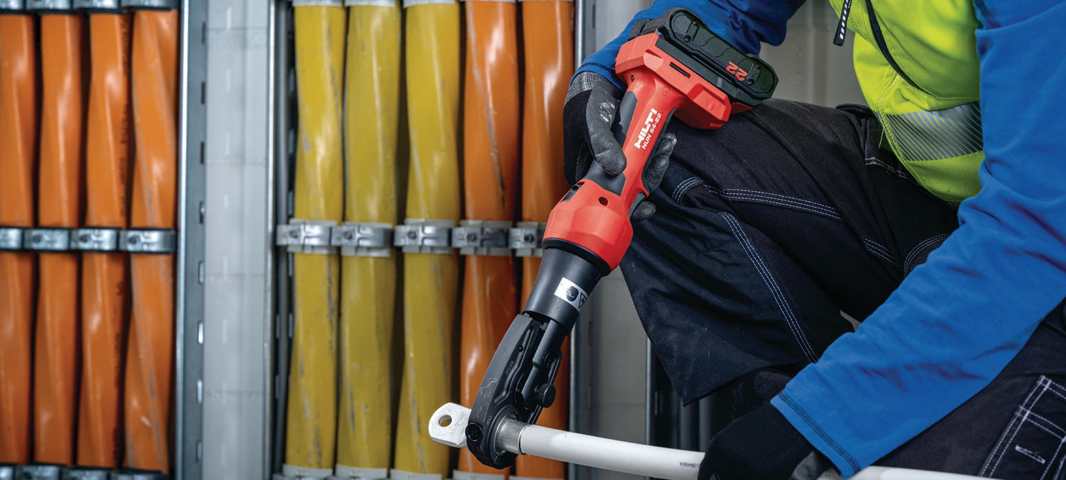 Akku-Kabelpresse NUN 54-22 6 Tonnen mit Schneid- und Pressbacken