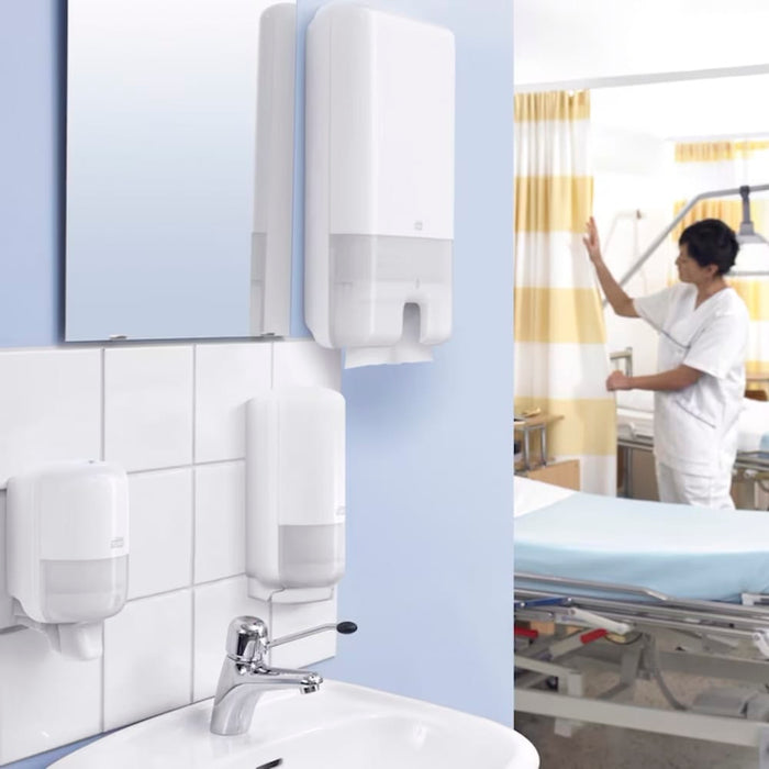 Tork Spender für Multifold Handtücher H2 weiss